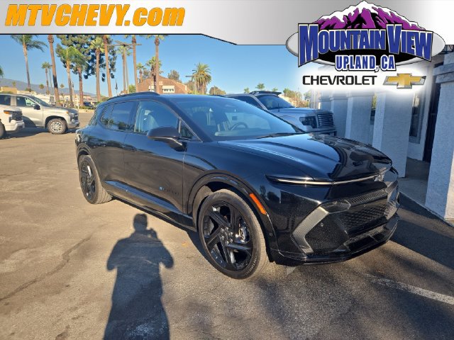 Used 2024 Chevrolet Equinox EV RS FWD image 1