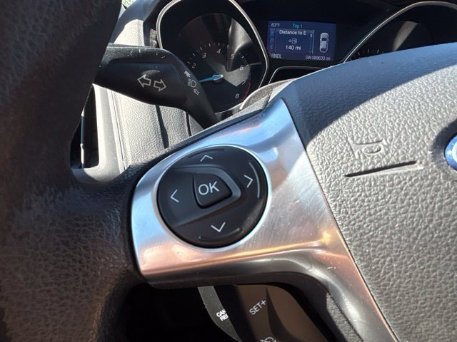 Used 2014 Ford Focus SE FWD image 12