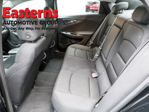 Used 2023 Chevrolet Malibu LT image 21