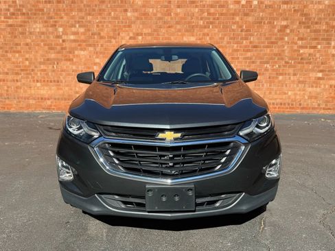 Used 2019 Chevrolet Equinox LS image 9
