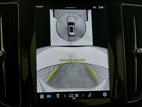 Used 2025 Volvo XC60 T8 Plus w/ Protection Package Premier image 15