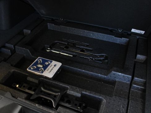 Used 2021 Subaru Outback Touring XT image 29