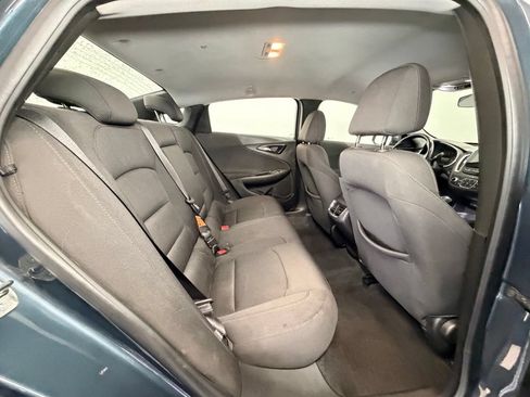 Used 2019 Chevrolet Malibu LT FWD image 7
