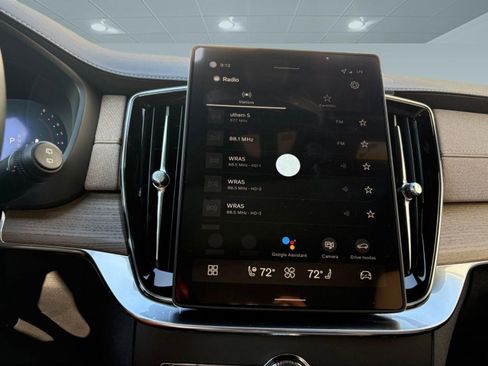 New 2026 Volvo XC90 B6 Plus w/ Protection Package Premier image 28