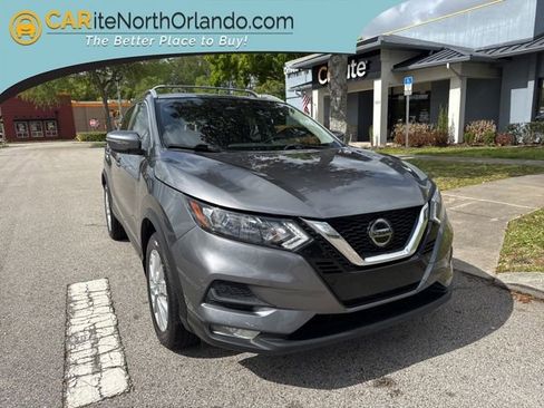 Used 2021 Nissan Rogue Sport SV FWD image 1