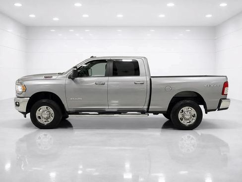 Used 2024 RAM 2500 Big Horn w/ Bed Utility Group AWD/4WD image 2