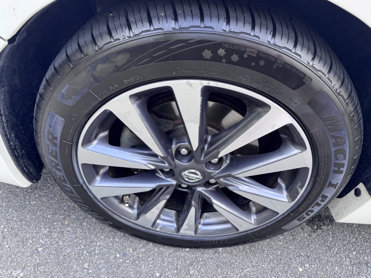 Used 2016 Nissan Altima 2.5 SV w/ Convenience Package FWD image 11