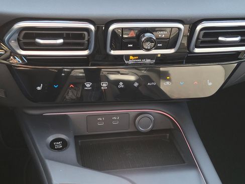 New 2026 Nissan Sentra SR image 23