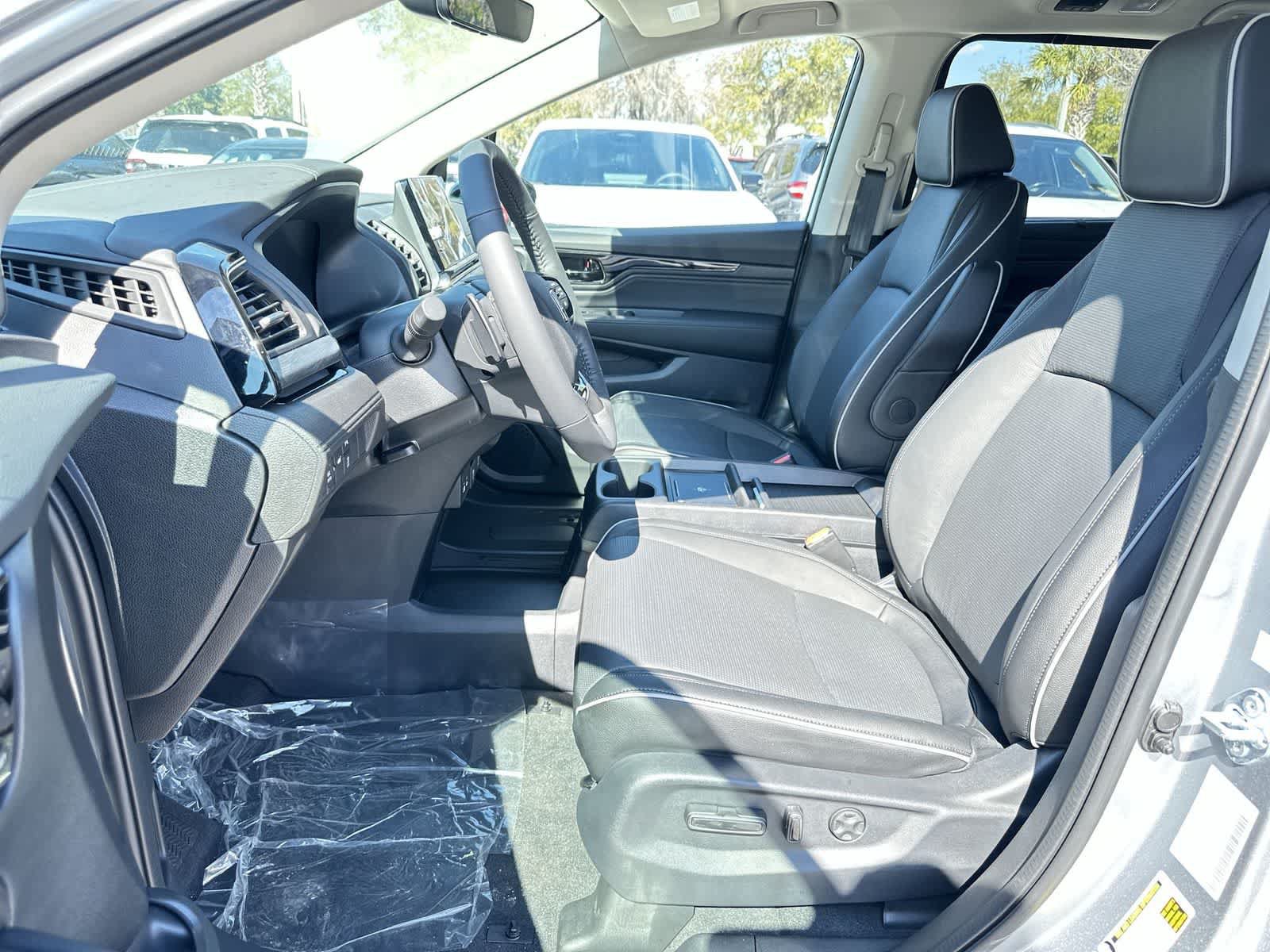 New 2026 Honda Odyssey Elite image 13