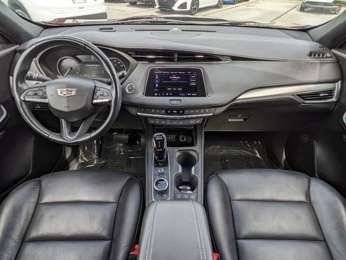 Used 2023 Cadillac XT4 Premium Luxury w/ Enhanced Visibility Package FWD image 18