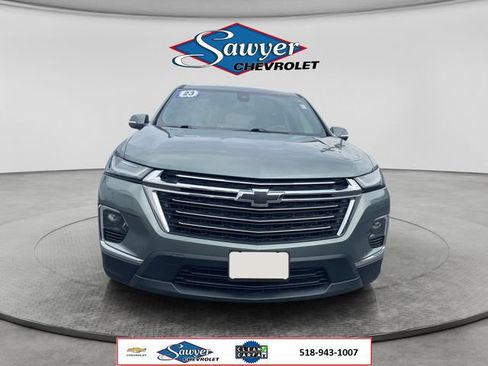 Used 2023 Chevrolet Traverse LT AWD/4WD image 8