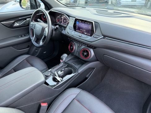 Used 2019 Chevrolet Blazer RS AWD/4WD image 17
