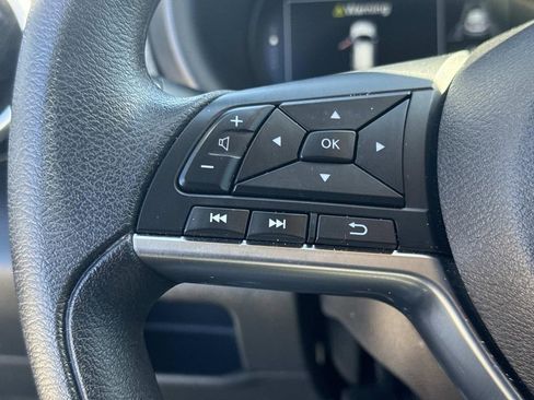 Used 2024 Nissan Kicks SV image 27