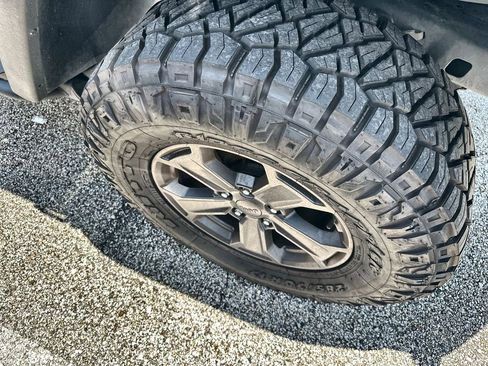 Used 2018 Jeep Wrangler Unlimited Rubicon AWD/4WD image 8