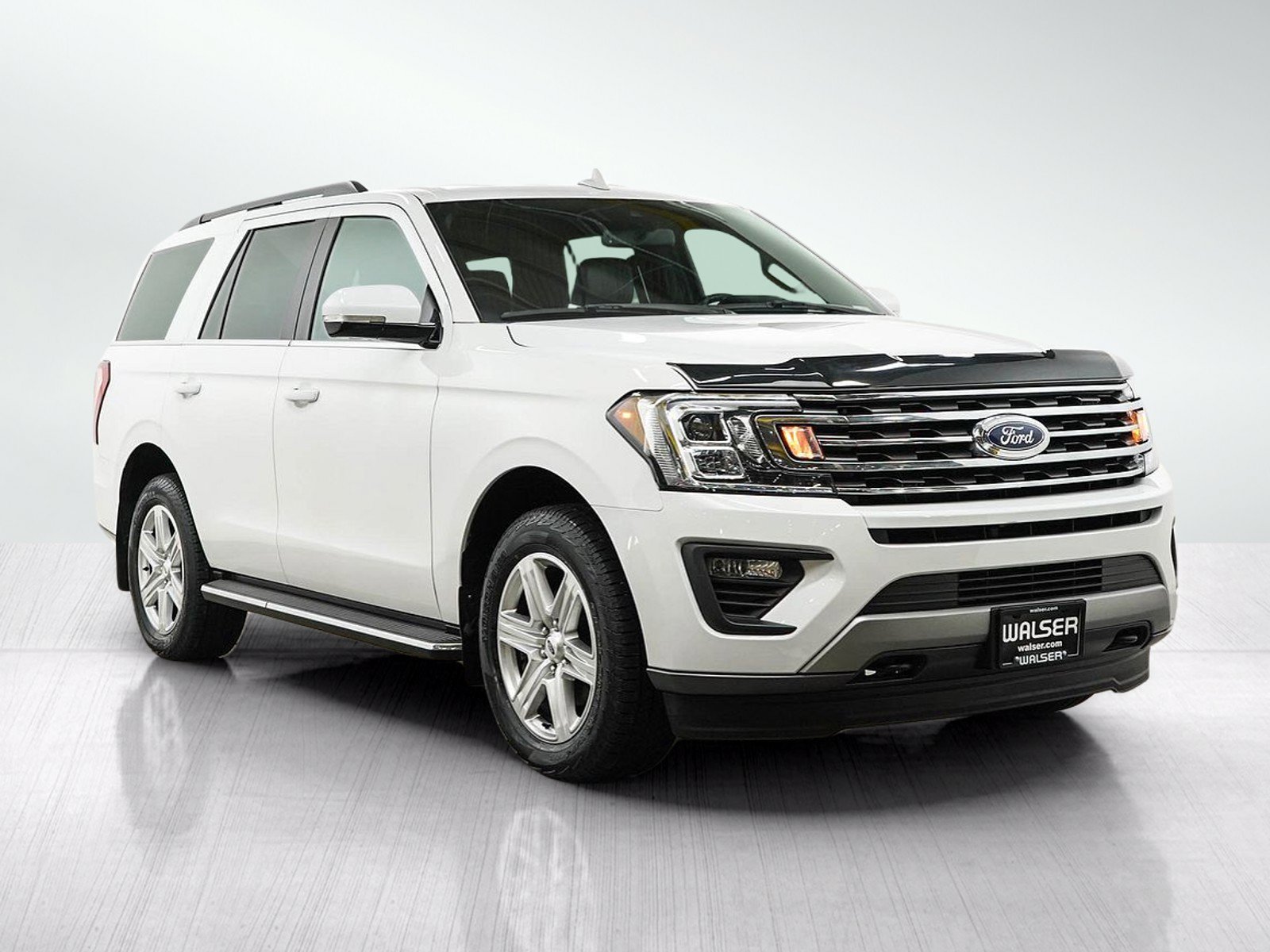 Used 2021 Ford Expedition XLT w/ Equipment Group 202A AWD/4WD image 7
