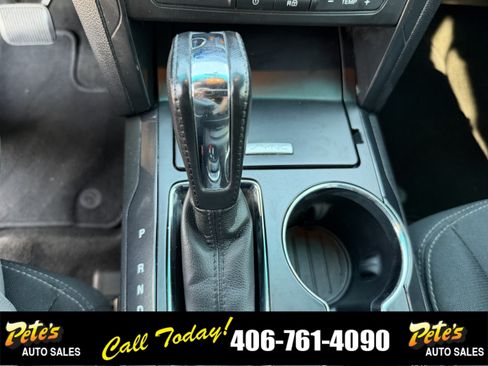 Used 2017 Ford Explorer XLT AWD/4WD image 28