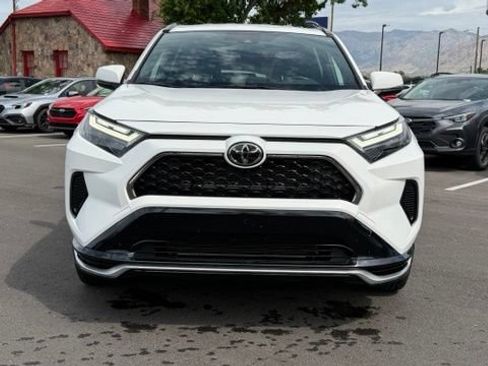 Used 2025 Toyota RAV4 SE AWD/4WD image 8