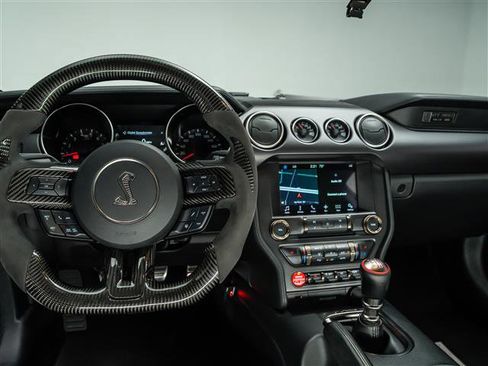 Used 2017 Ford Mustang Shelby GT350 image 23