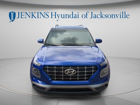 New 2026 Hyundai Venue SEL FWD image 8