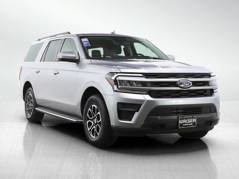 Used 2023 Ford Expedition Max XLT AWD/4WD image 7