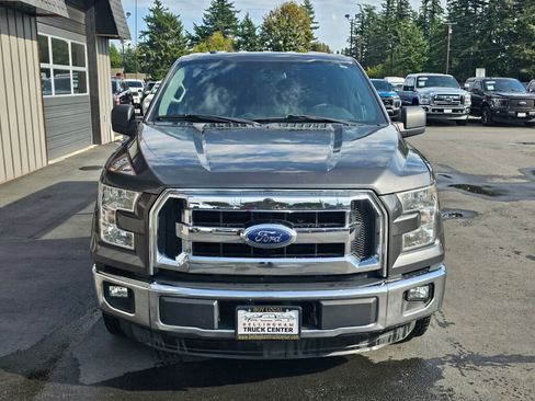 Used 2015 Ford F150 XLT w/ Max Trailer Tow Package image 2