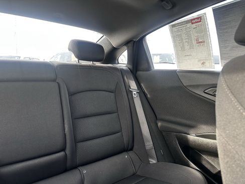 Used 2024 Chevrolet Malibu LT image 14