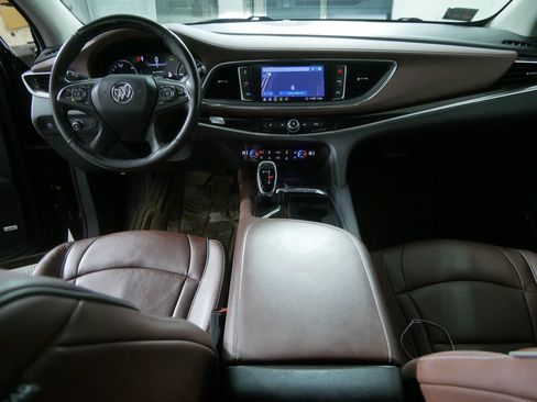 Used 2020 Buick Enclave Avenir w/ Avenir Technology Package image 22