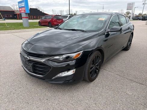 Used 2023 Chevrolet Malibu LT w/ Midnight Edition FWD image 3