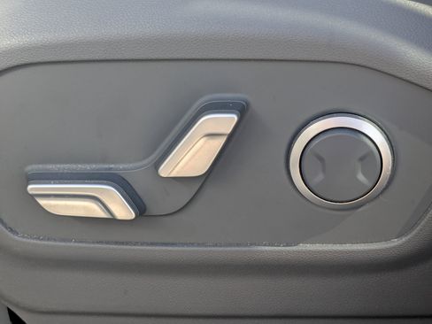 Used 2024 Hyundai Santa Fe SEL image 27