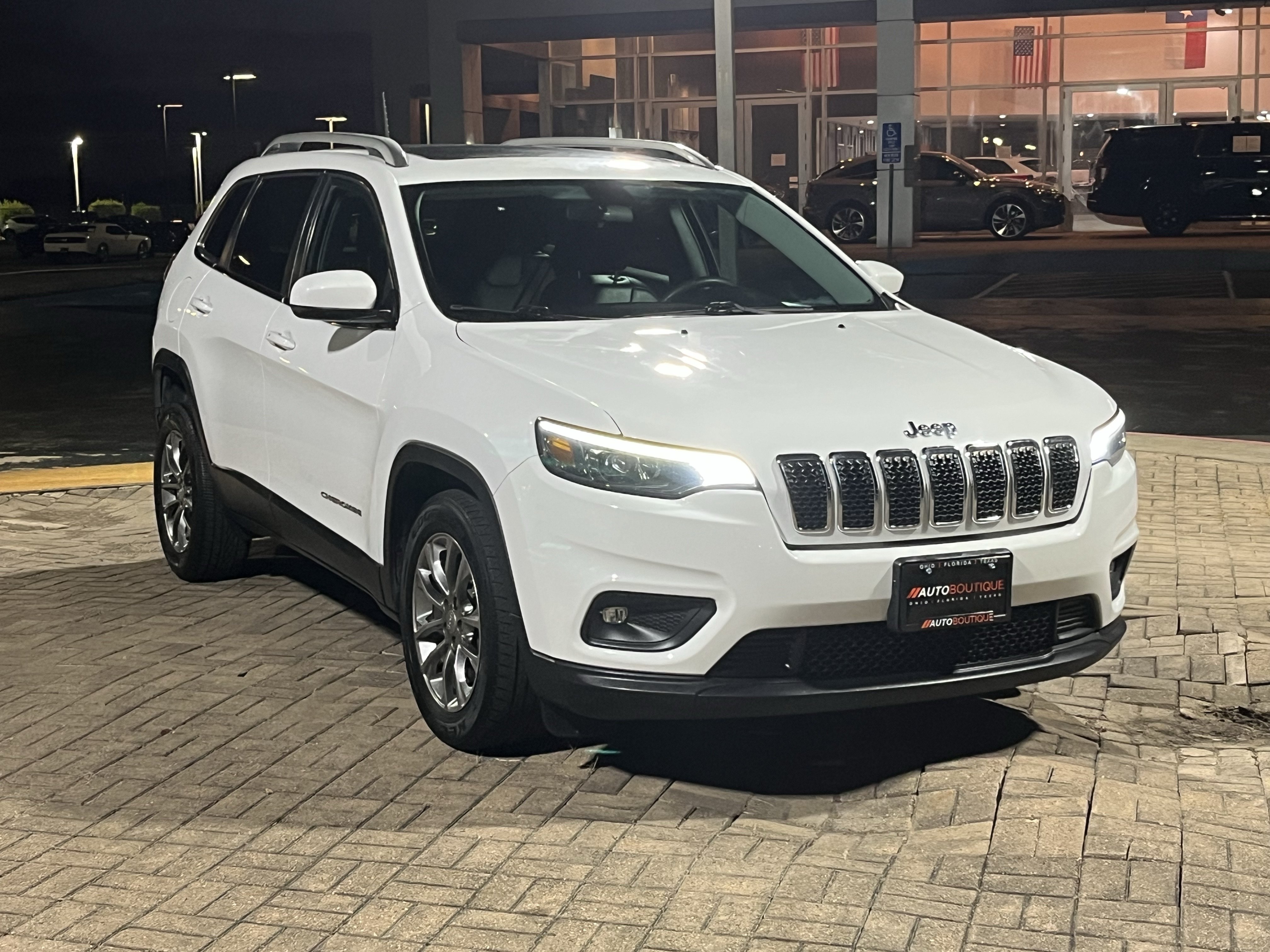 Used 2020 Jeep Cherokee Latitude Plus FWD image 5