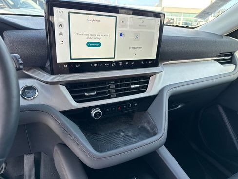 New 2025 Ford Explorer Active w/ Active Comfort Package image 43