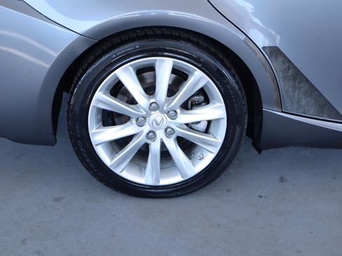 Used 2016 Lexus IS 200t image 5
