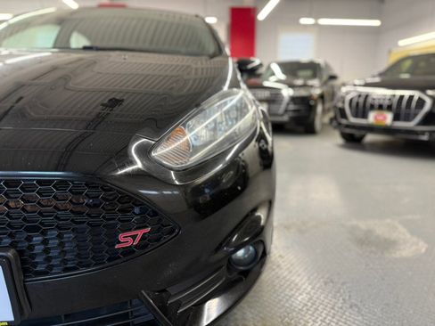 Used 2017 Ford Fiesta ST image 14