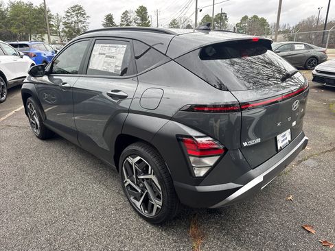 New 2026 Hyundai Kona SEL Premium image 7