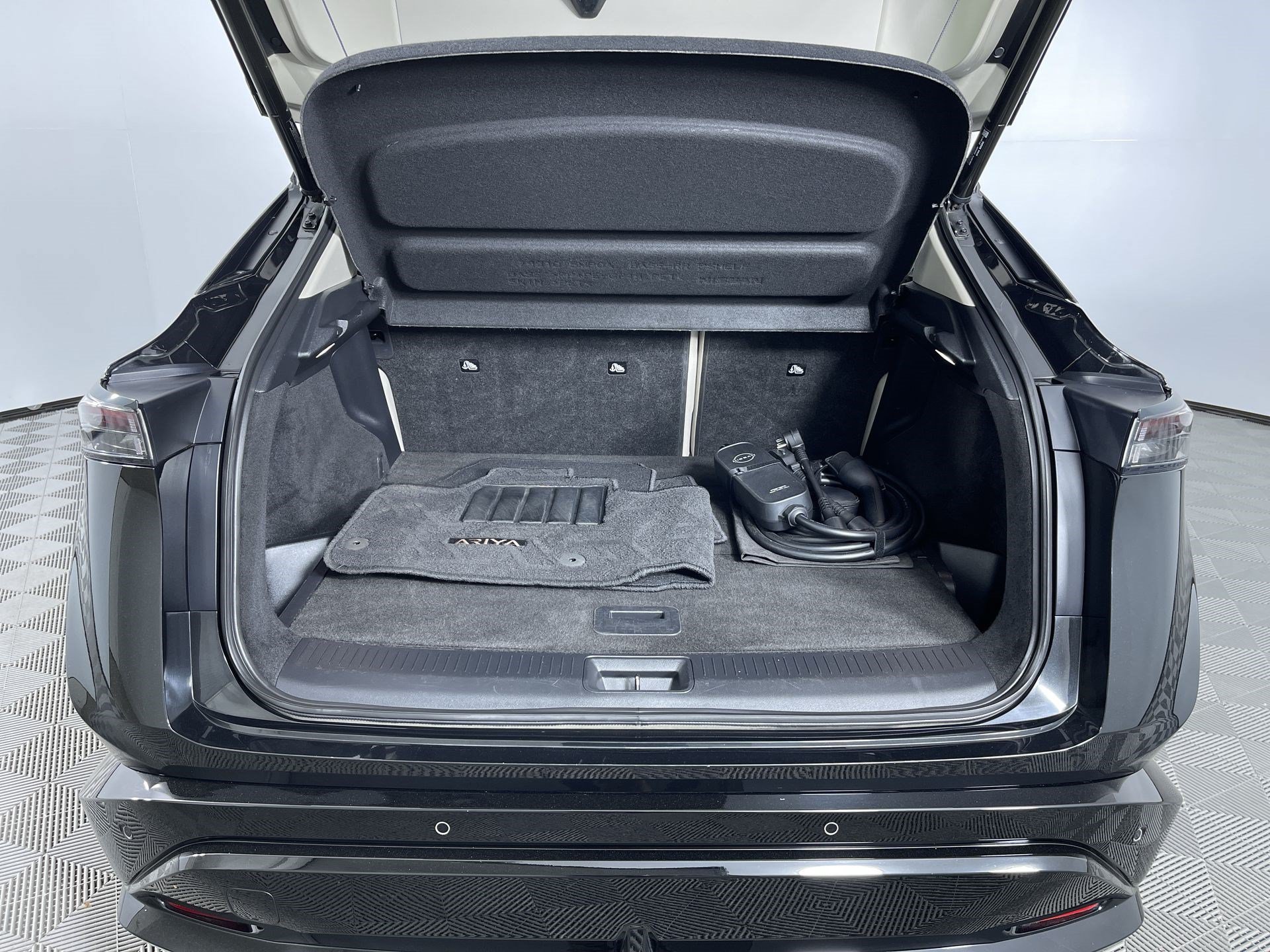 Certified 2024 Nissan Ariya AWD image 25