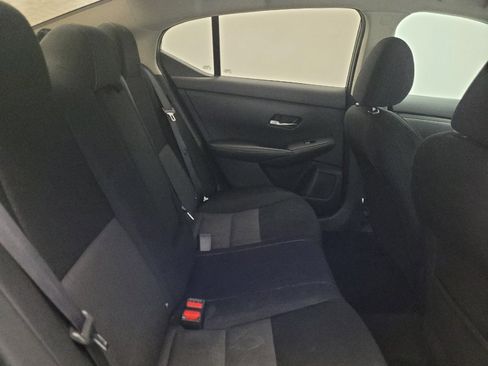 Used 2020 Nissan Sentra SV FWD image 19