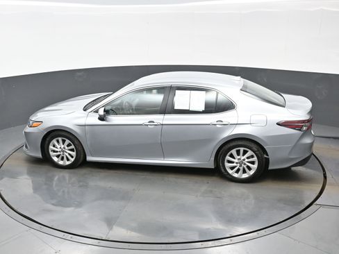 Used 2024 Toyota Camry LE image 36