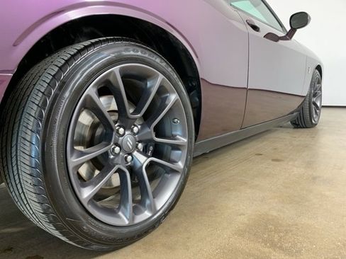Used 2021 Dodge Challenger R/T Scat Pack image 9