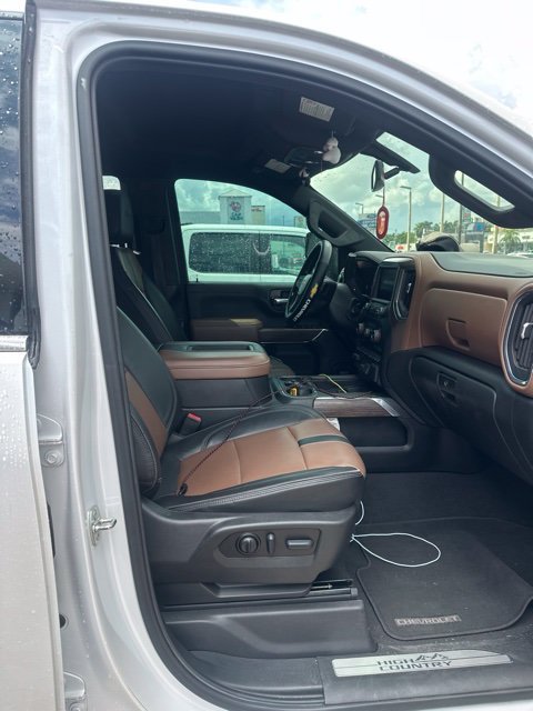 Used 2022 Chevrolet Silverado 3500 High Country AWD/4WD image 7