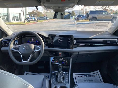 New 2026 Volkswagen Jetta SE image 19