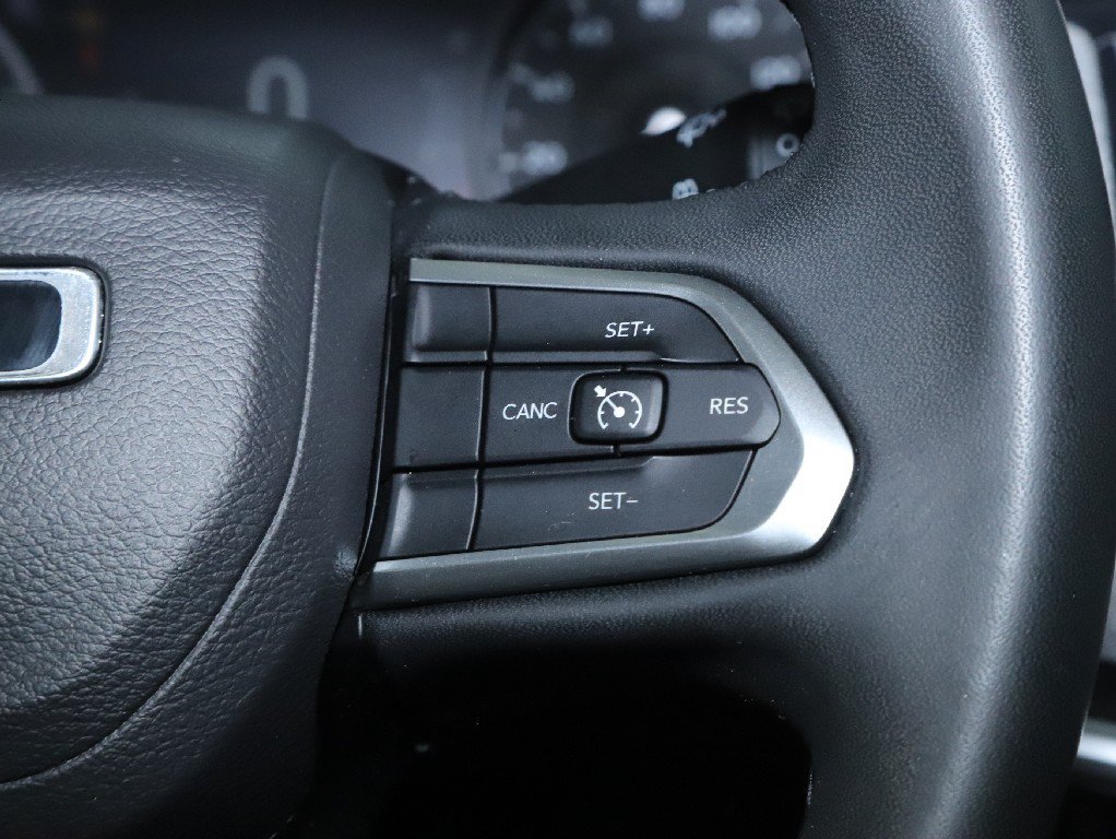 Used 2024 Jeep Compass Latitude AWD/4WD image 24