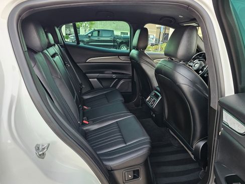 Used 2024 Maserati Grecale GT image 25