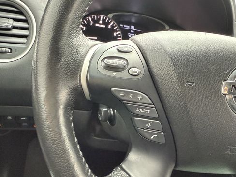 Used 2019 Nissan Pathfinder Platinum image 28