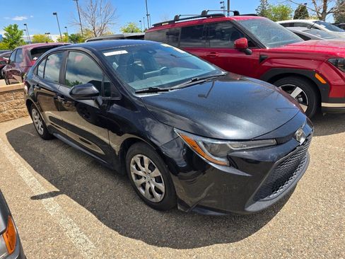 Used 2021 Toyota Corolla LE FWD image 5