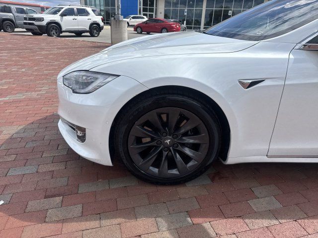 Used 2019 Tesla Model S Long Range AWD/4WD image 10