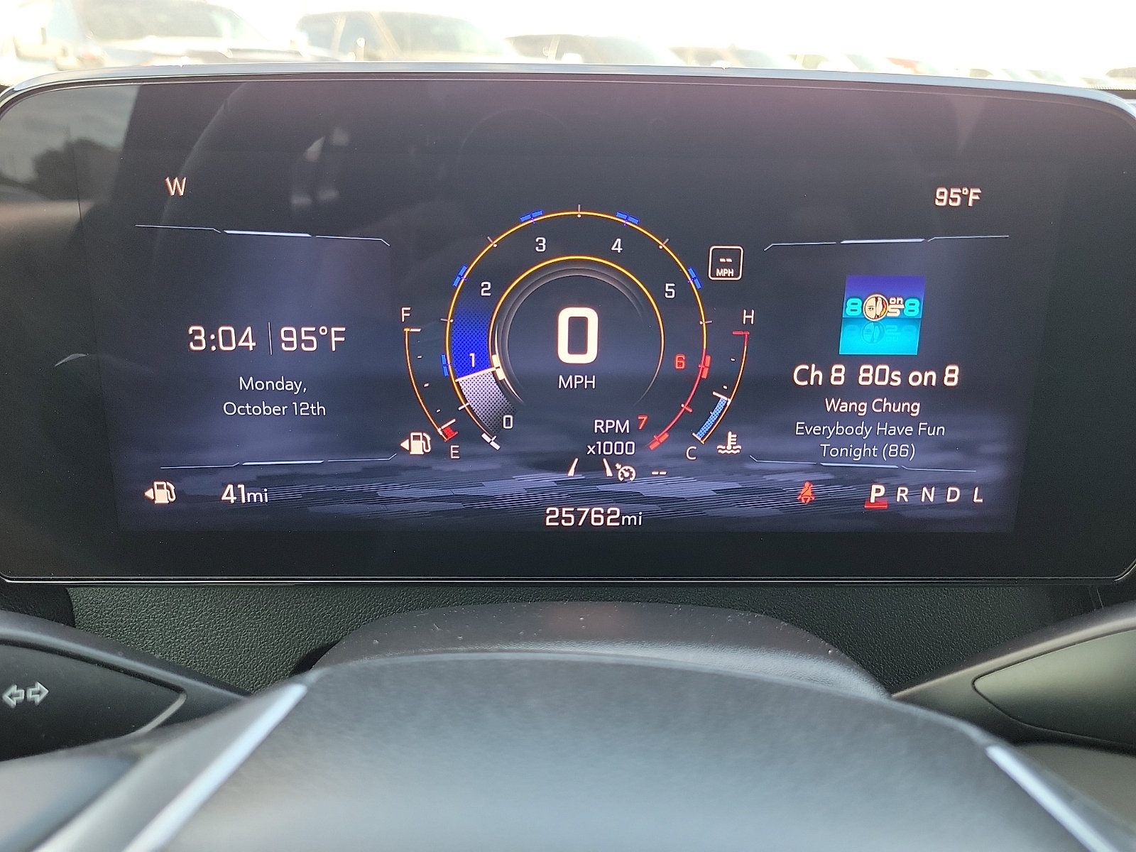 Used 2024 Chevrolet Traverse LT FWD image 17