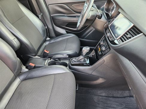 Used 2018 Buick Encore Preferred image 13