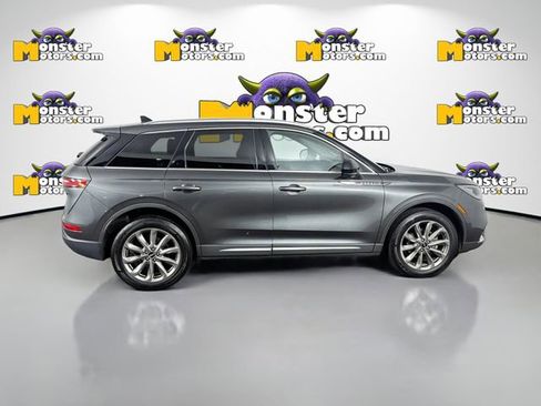 Used 2020 Lincoln Corsair AWD w/ Premium Package image 4