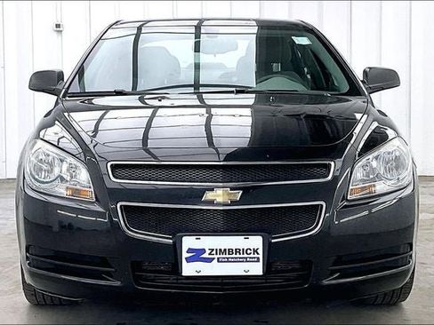 Used 2011 Chevrolet Malibu LS FWD image 3