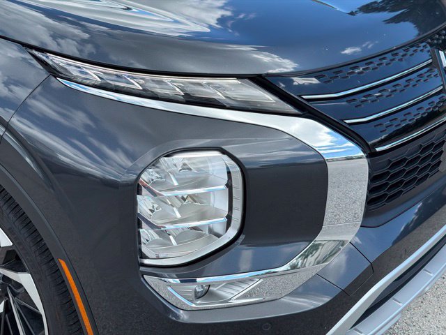 Used 2024 Mitsubishi Outlander SE FWD image 9